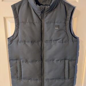 Bench Men's Gray Quilted Vest